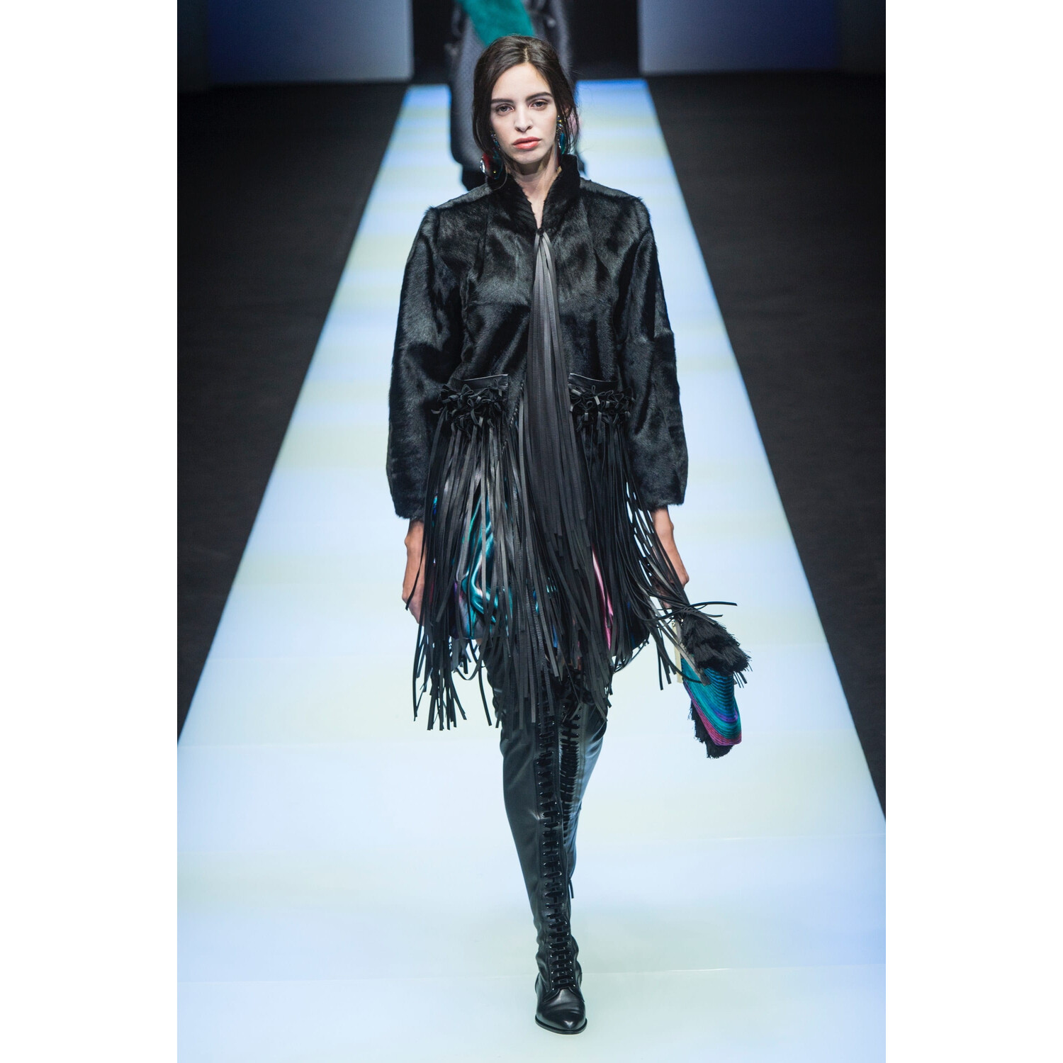 Фото Giorgio Armani Fall 2018 Ready-to-Wear , Джорджо Армани осень зима 2018 , Fashion show , неделя моды в Милане , MFW , Mainstyles